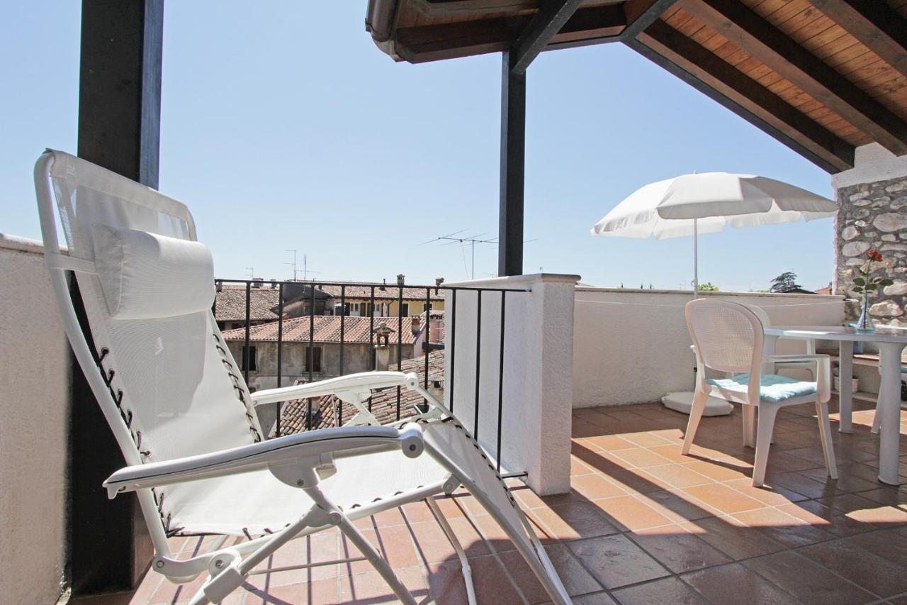 Casa Marsilva - Holiday Apartment With Roof Terrace, Near The Lake توسكولانو ماديرنو المظهر الخارجي الصورة