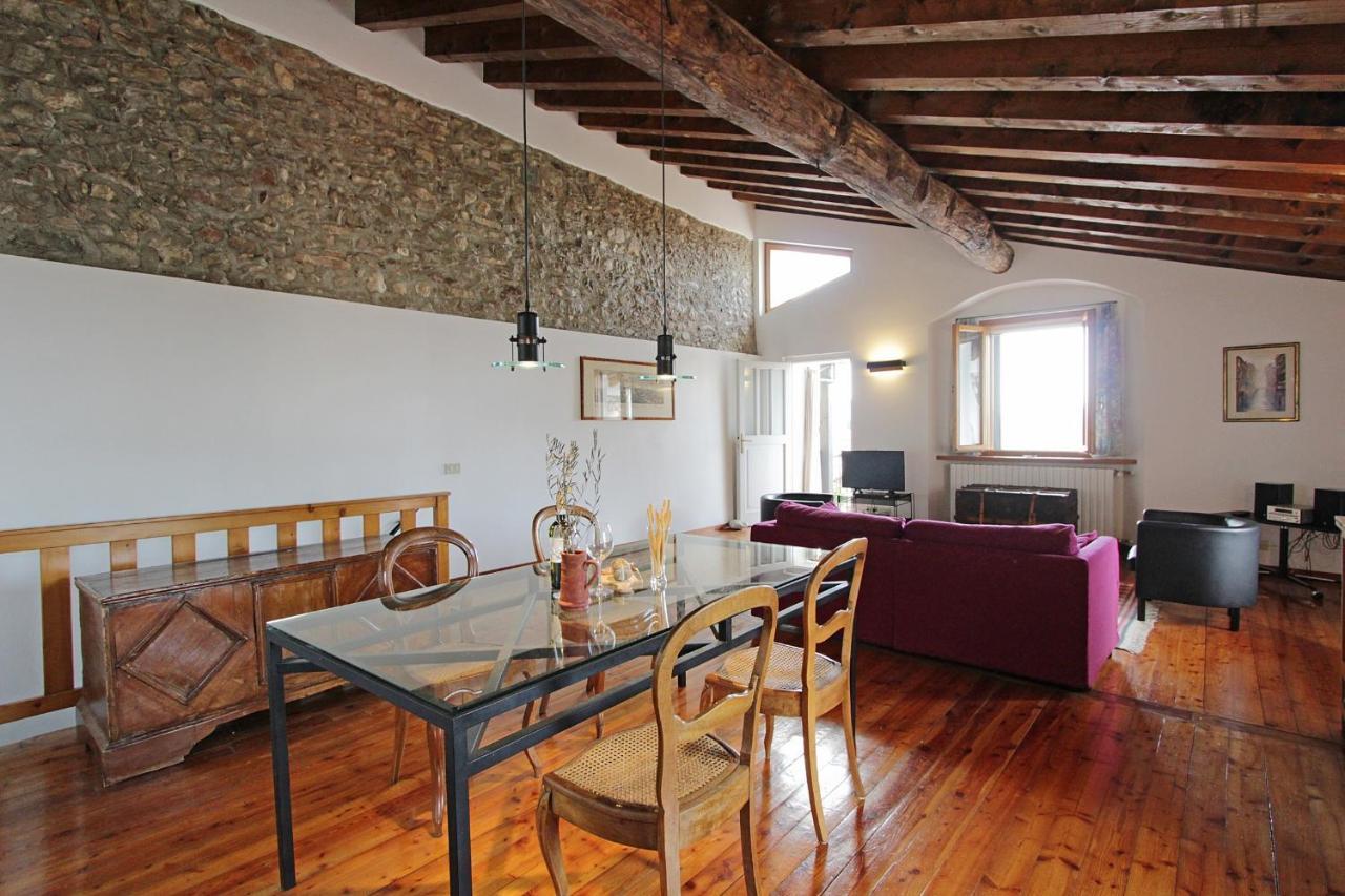Casa Marsilva - Holiday Apartment With Roof Terrace, Near The Lake توسكولانو ماديرنو المظهر الخارجي الصورة