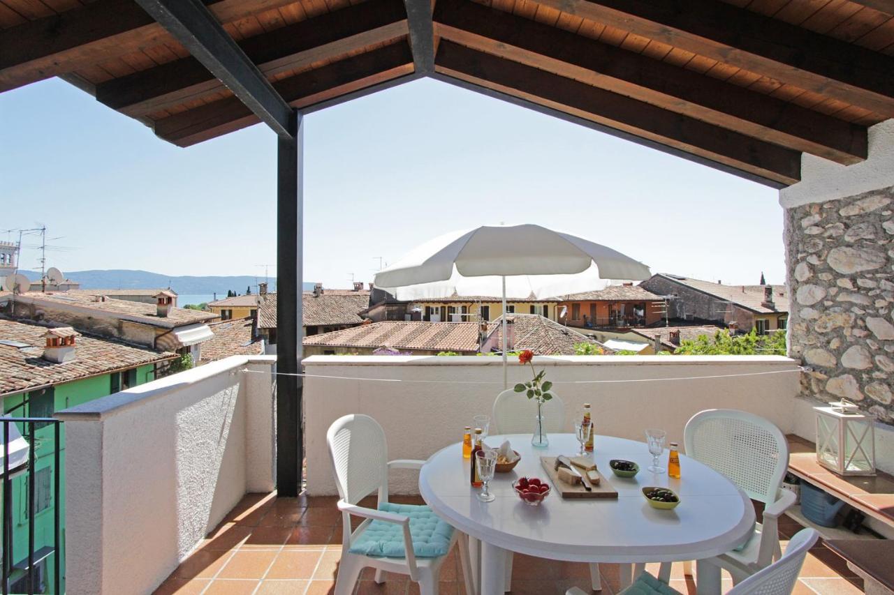 Casa Marsilva - Holiday Apartment With Roof Terrace, Near The Lake توسكولانو ماديرنو المظهر الخارجي الصورة