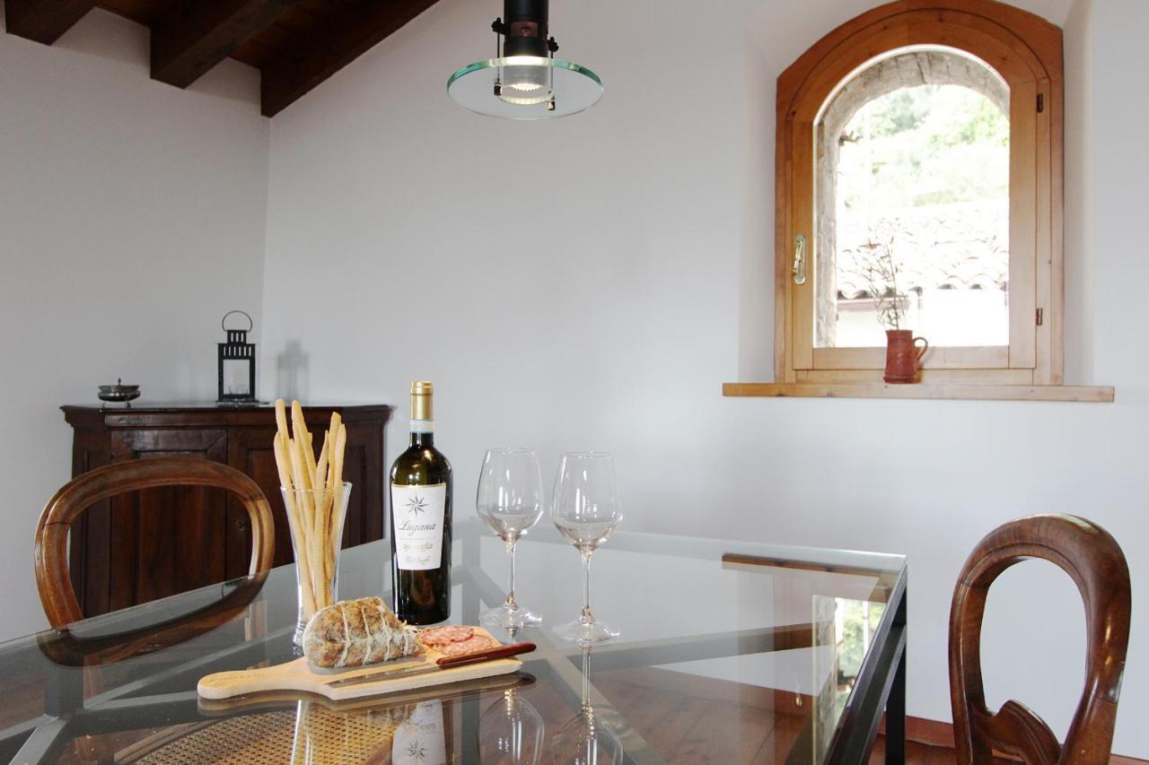 Casa Marsilva - Holiday Apartment With Roof Terrace, Near The Lake توسكولانو ماديرنو المظهر الخارجي الصورة