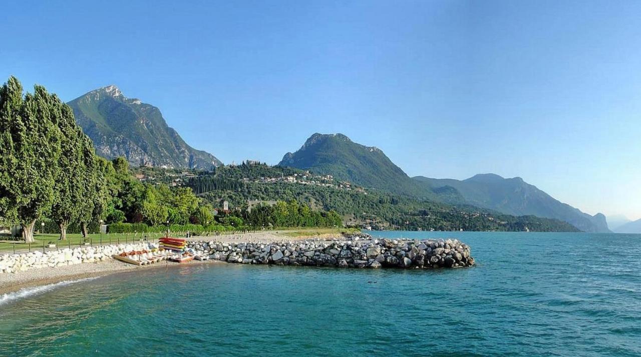 Casa Marsilva - Holiday Apartment With Roof Terrace, Near The Lake توسكولانو ماديرنو المظهر الخارجي الصورة
